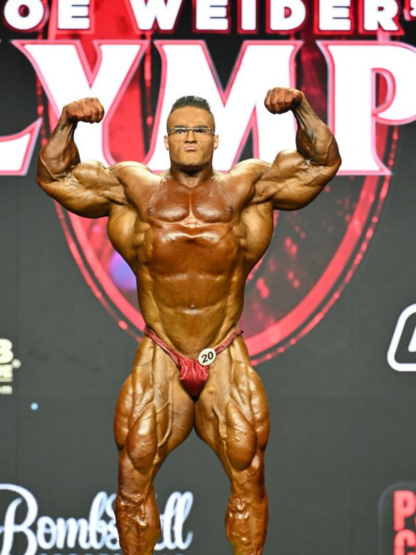 Счёт по позам: как Ник Уокер выиграл Mr. Olympia